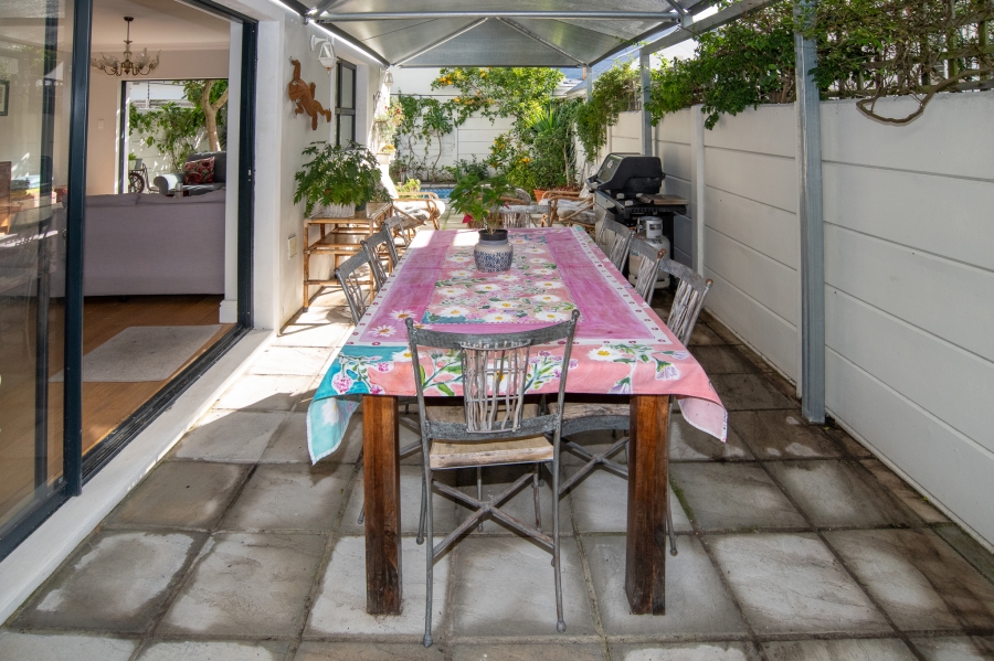 3 Bedroom Property for Sale in Claremont Western Cape